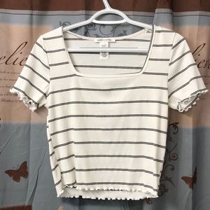 Half length casual shirt.